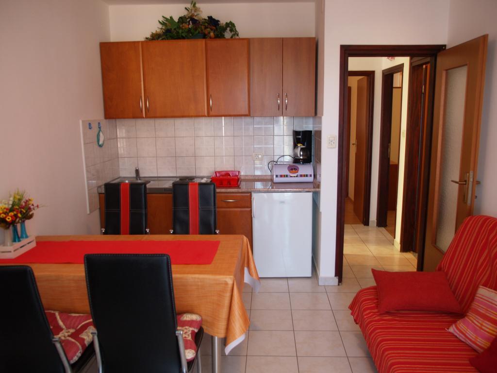 Apartments & Rooms Lo & Mar Medulin Szoba fotó