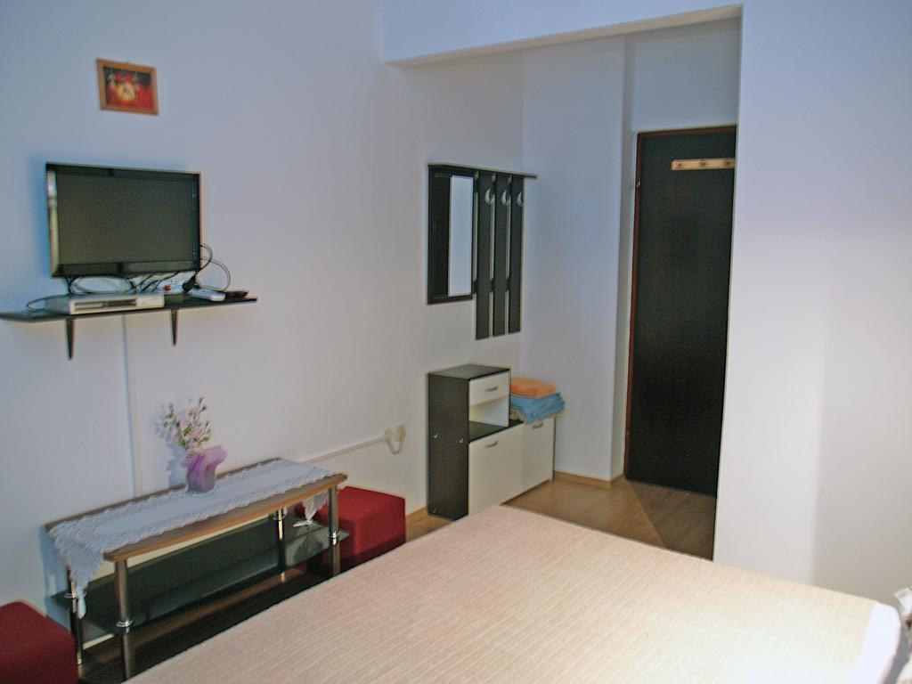 Apartments & Rooms Lo & Mar Medulin Kültér fotó